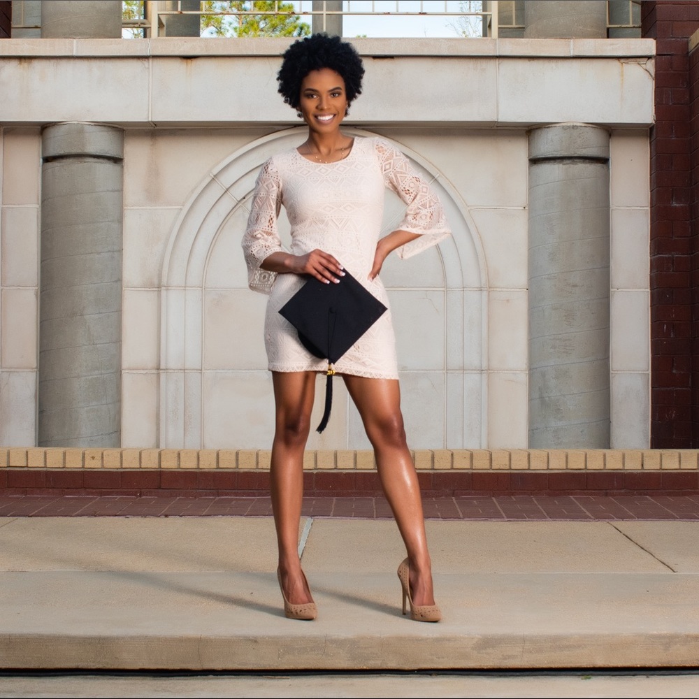 Women's beige/lace scoop neck dress